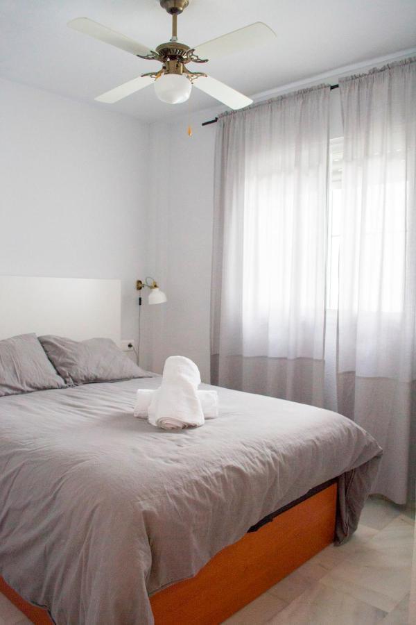Pedregalejo Apartament Malaga Exterior photo