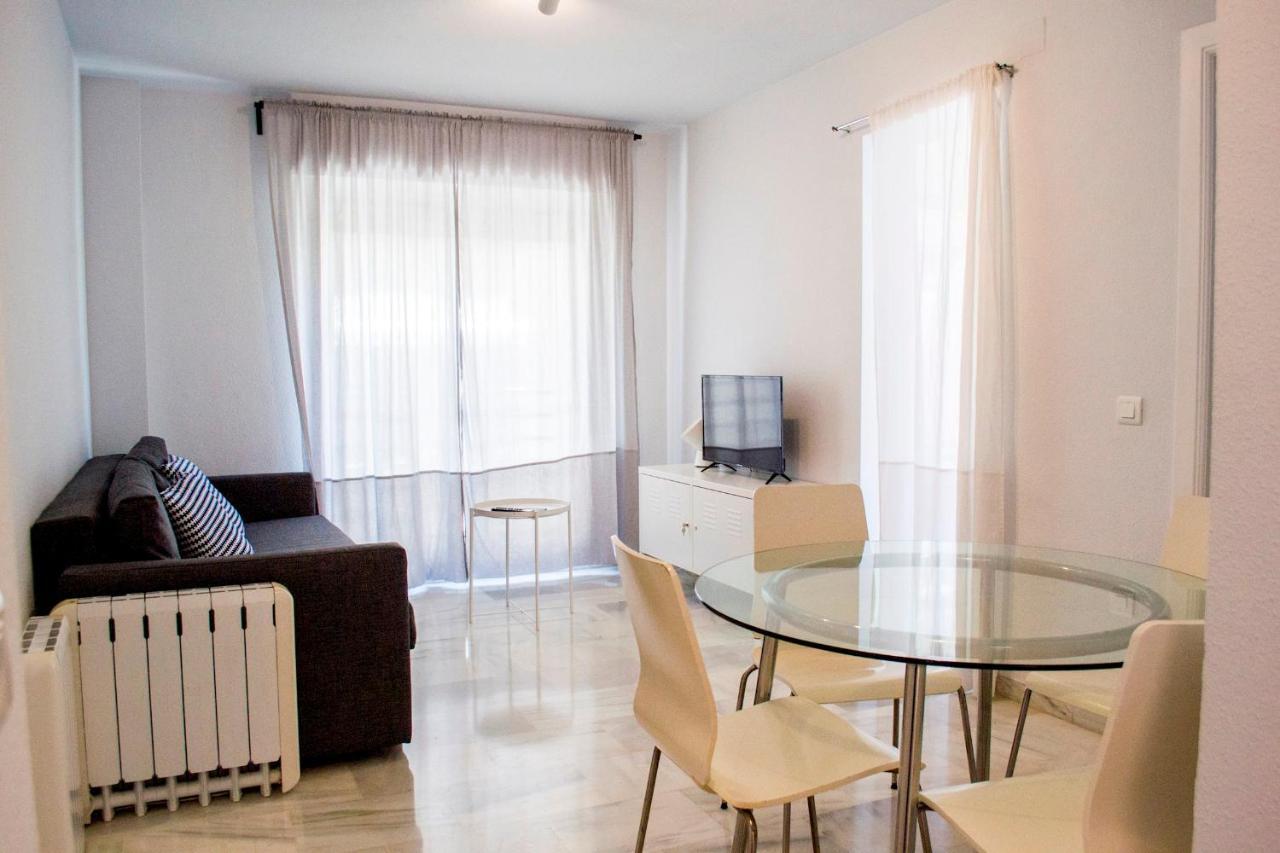 Pedregalejo Apartament Malaga Exterior photo
